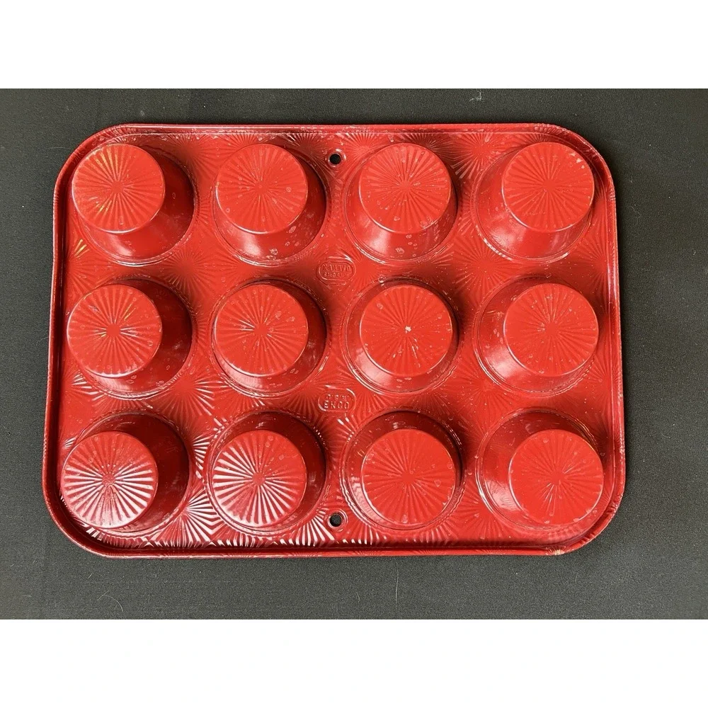 EKCO Ovenex H-120-12 Red Enamel 12 Cup Muffin Cupcake Pan USA Bakeware Vintage